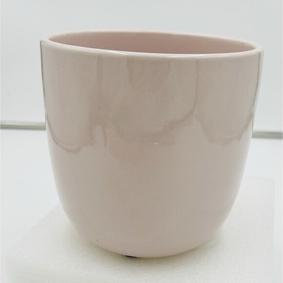 Pretty Face Flowerpot 6" Planter Light Pink with Gold Accents - Picture 4 of 5